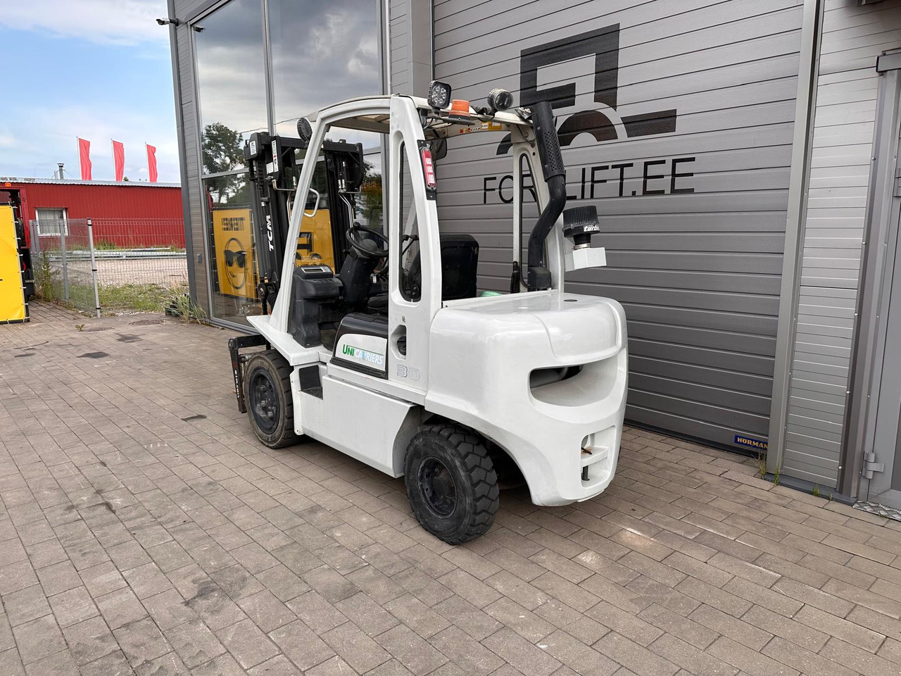 Unicarriers YG1D2A30Q - Дизелов мотокар: снимка 3 Unicarriers YG1D2A30Q - Дизелов мотокар: снимка 3
