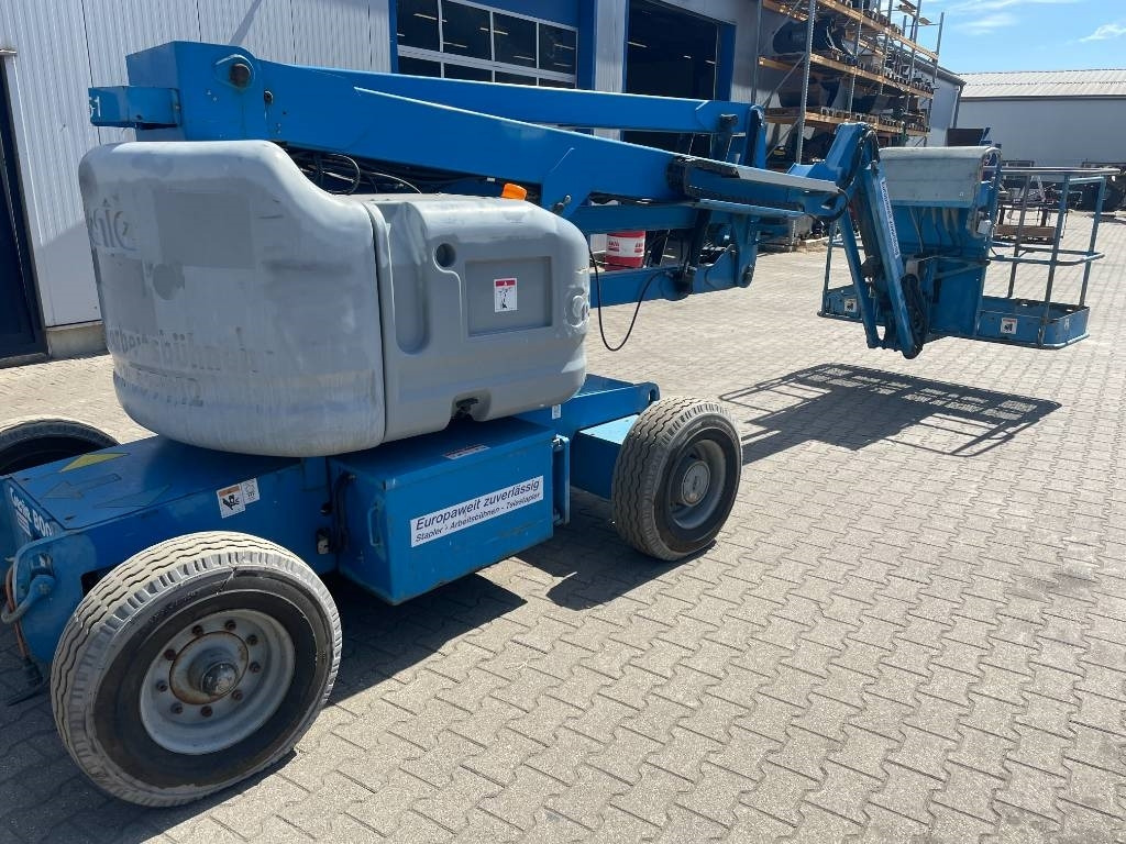 Genie Z 45/25 - Артикулираща платформа: снимка 3 Genie Z 45/25 - Артикулираща платформа: снимка 3