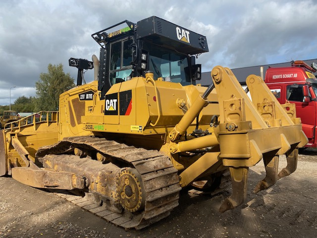 CATERPILLAR D7E - Булдозер: снимка 2 CATERPILLAR D7E - Булдозер: снимка 2