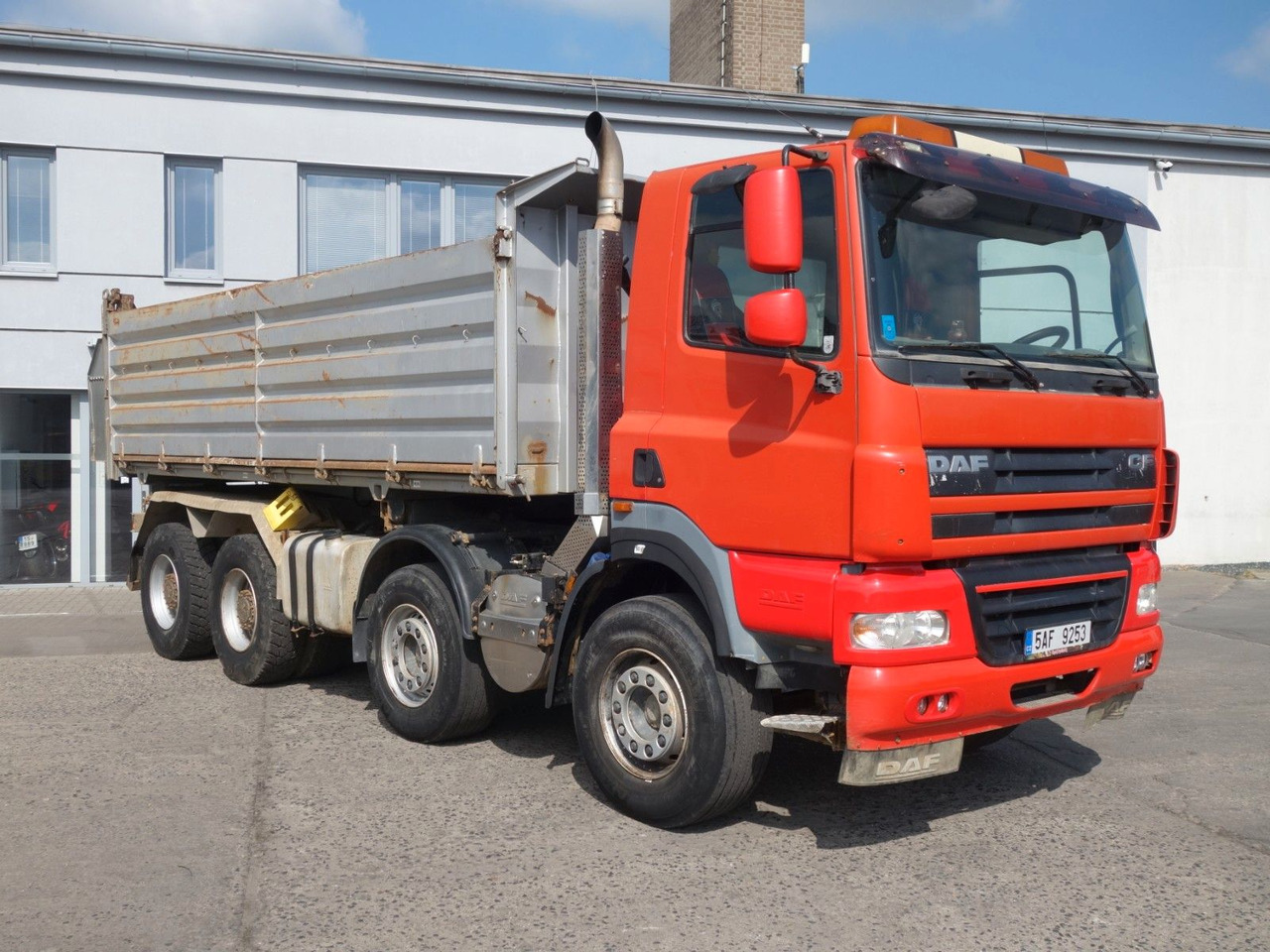 DAF CF85.410 8x4 mit Meiller - Самосвал камион: снимка 3 DAF CF85.410 8x4 mit Meiller - Самосвал камион: снимка 3