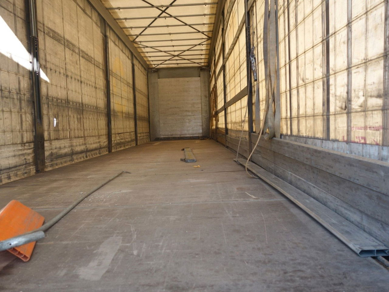 Брезентово полуремарке Fliegl SDS 01 Mega , 1xLichtachse: снимка 9