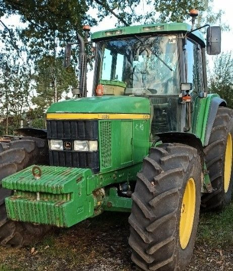 John Deere 6910 - Трактор: снимка 1 John Deere 6910 - Трактор: снимка 1