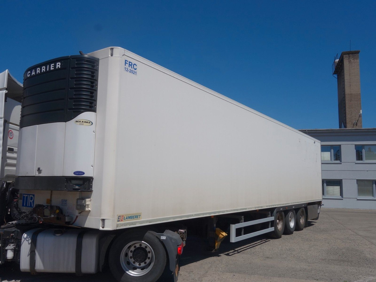 Lamberet LVF S3 mit Carrier 1300, 2.400 BtS. - Рефрижератор полуремарке: снимка 1 Lamberet LVF S3 mit Carrier 1300, 2.400 BtS. - Рефрижератор полуремарке: снимка 1