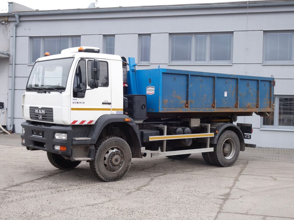 MAN 18.220 4x4 Neue Aufbau 2023 TOP ! - Мултилифт с кука камион, Камион с кран: снимка 2 MAN 18.220 4x4 Neue Aufbau 2023 TOP ! - Мултилифт с кука камион, Камион с кран: снимка 2