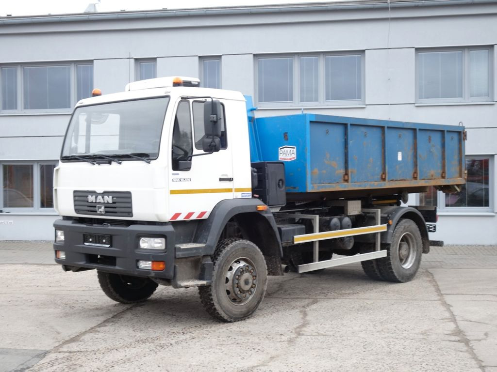 MAN 18.220 4x4 Neue Aufbau 2023 TOP ! - Мултилифт с кука камион, Камион с кран: снимка 1 MAN 18.220 4x4 Neue Aufbau 2023 TOP ! - Мултилифт с кука камион, Камион с кран: снимка 1