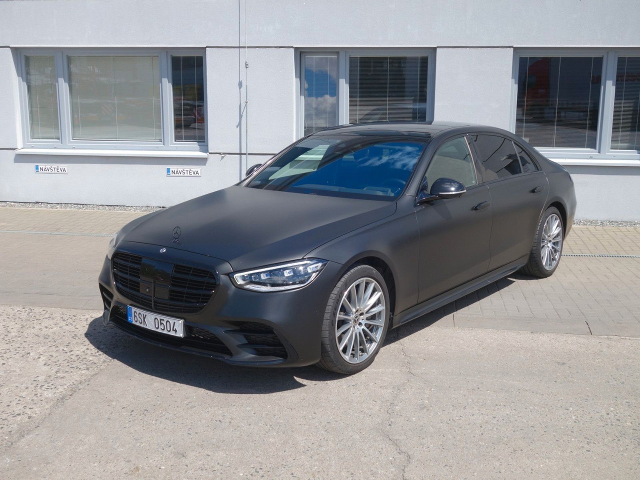 Mercedes-Benz S 400, 4Matic, PANO, Folie, Garantie bis 8/2028 - Седан: снимка 3 Mercedes-Benz S 400, 4Matic, PANO, Folie, Garantie bis 8/2028 - Седан: снимка 3