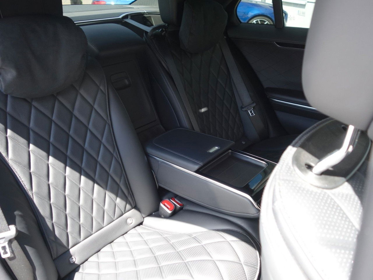 Седан Mercedes-Benz S-klasse 400 , 4Matic, Pano, Folie, Garantie bis 8/2028: снимка 9