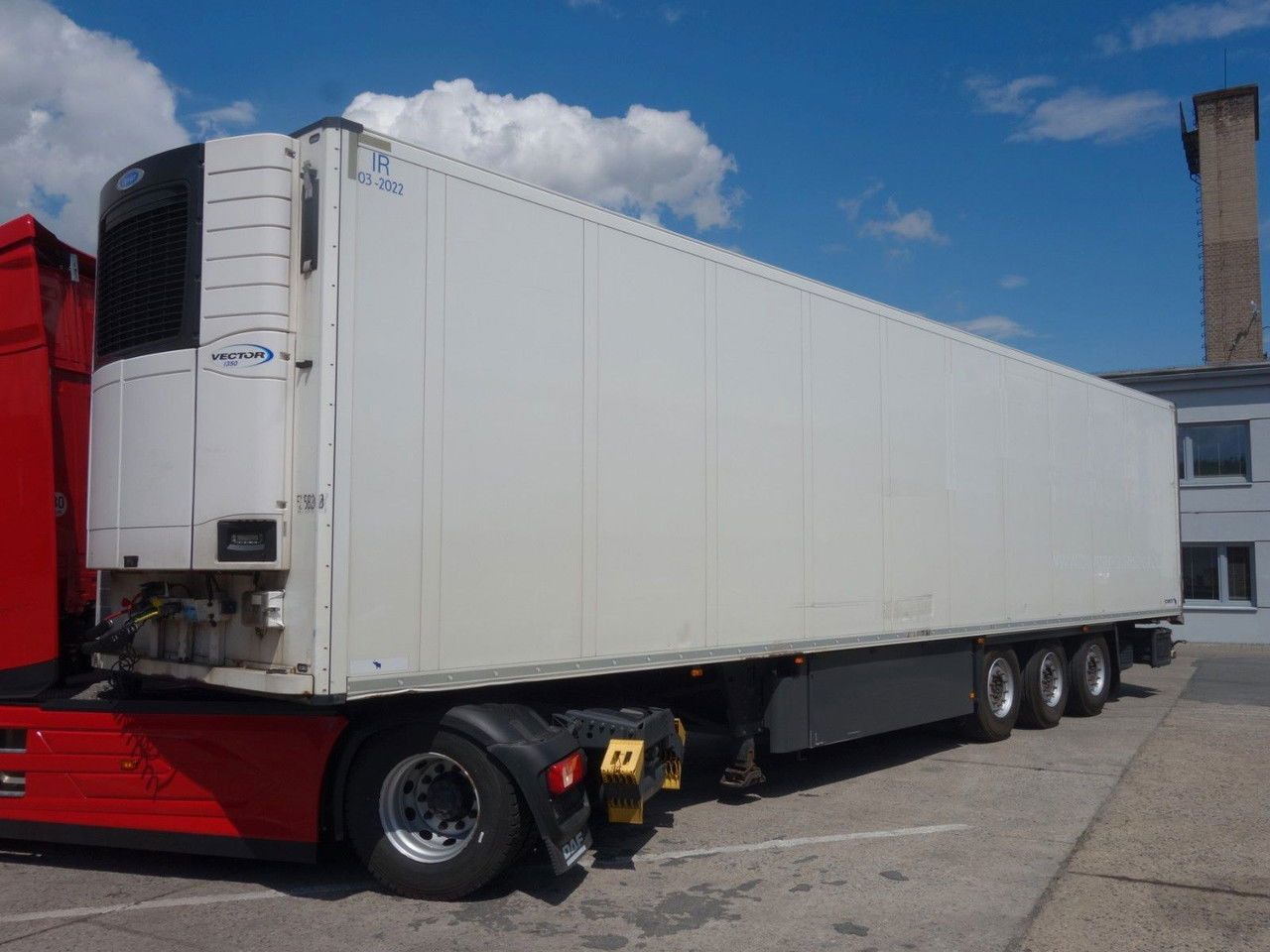 Schmitz Cargobull SKO 24/L mir Carrier 1350, Liftachse - Рефрижератор полуремарке: снимка 1 Schmitz Cargobull SKO 24/L mir Carrier 1350, Liftachse - Рефрижератор полуремарке: снимка 1