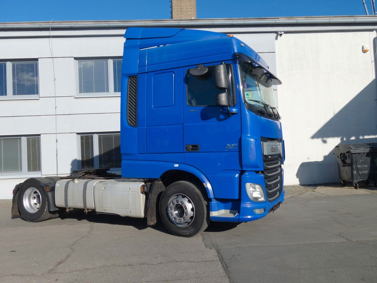 DAF XF 460 SC E6, Standard - Влекач: снимка 3 DAF XF 460 SC E6, Standard - Влекач: снимка 3
