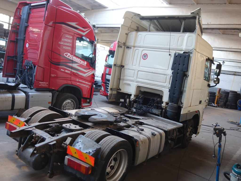 DAF XF 460 SC LD, Motorschaden - Влекач: снимка 4 DAF XF 460 SC LD, Motorschaden - Влекач: снимка 4
