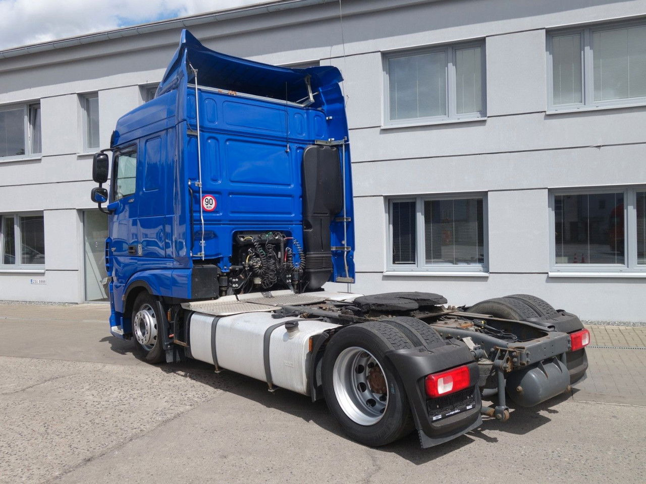 DAF XF 480 LD SC - Влекач: снимка 4 DAF XF 480 LD SC - Влекач: снимка 4