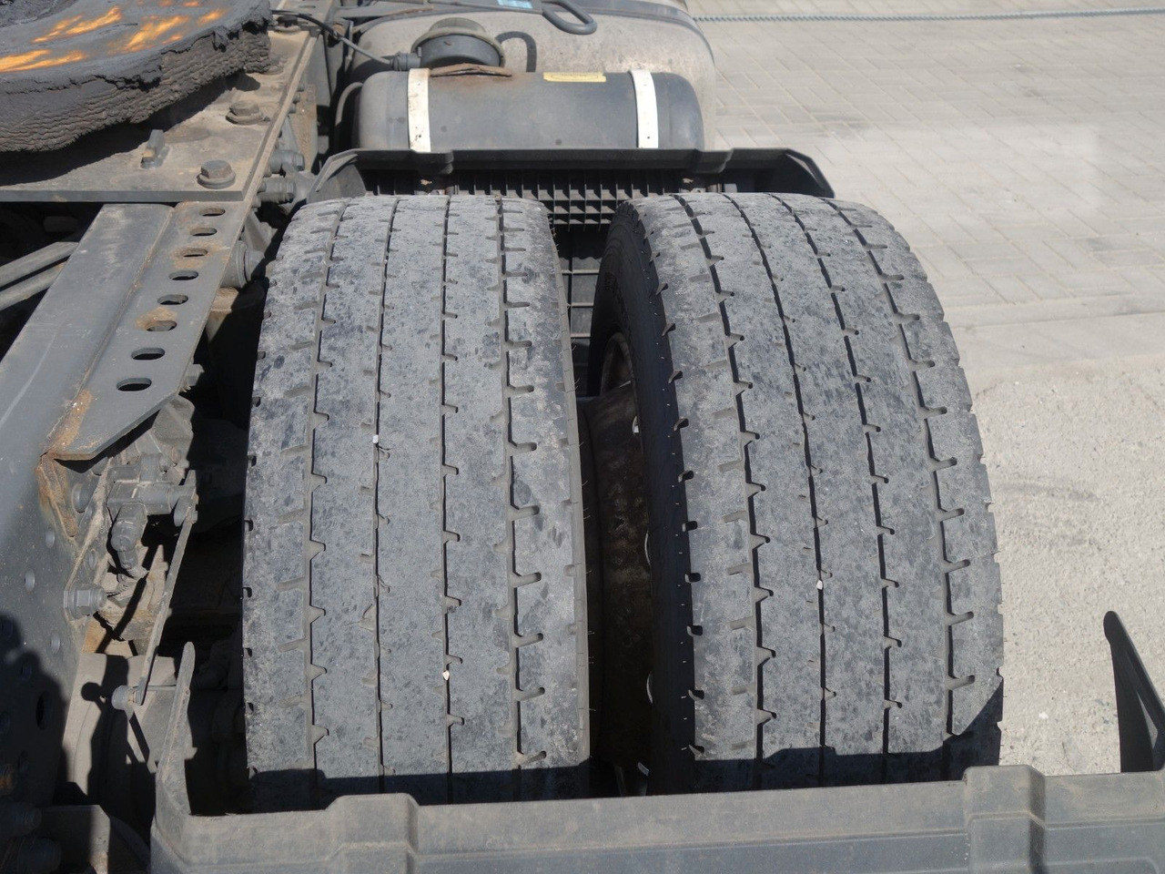 Mercedes-Benz Actros 1843 Lowdeck Lowliner - Влекач: снимка 5 Mercedes-Benz Actros 1843 Lowdeck Lowliner - Влекач: снимка 5