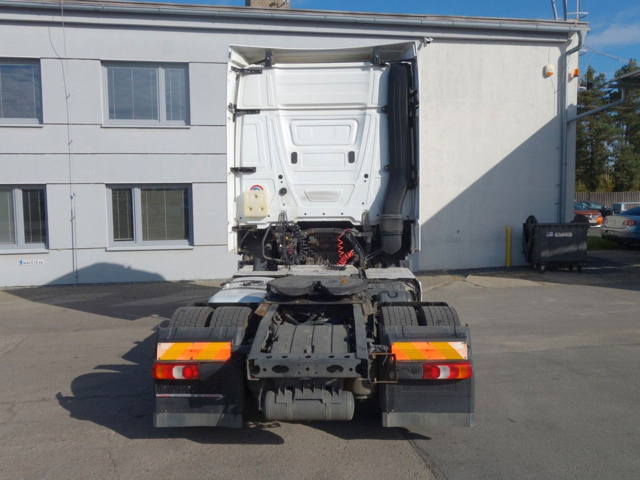 Mercedes-Benz Actros 1845 LS, Standard, Standklimaanlage - Влекач: снимка 4 Mercedes-Benz Actros 1845 LS, Standard, Standklimaanlage - Влекач: снимка 4
