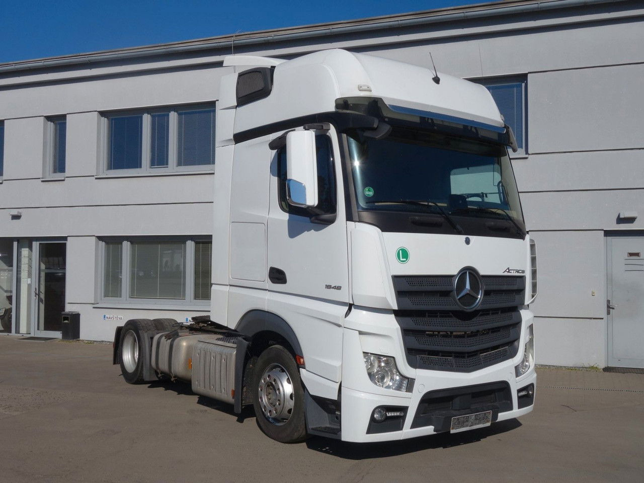Mercedes-Benz Actros 1848 Lsnrl Giga Space, Xenon, Navi - Влекач: снимка 2 Mercedes-Benz Actros 1848 Lsnrl Giga Space, Xenon, Navi - Влекач: снимка 2