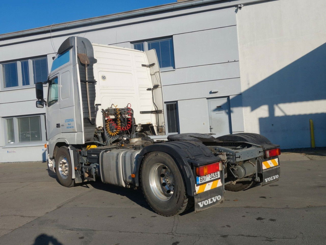 Volvo FH 12.420 Standard, Kipphydraulik - Влекач: снимка 4 Volvo FH 12.420 Standard, Kipphydraulik - Влекач: снимка 4