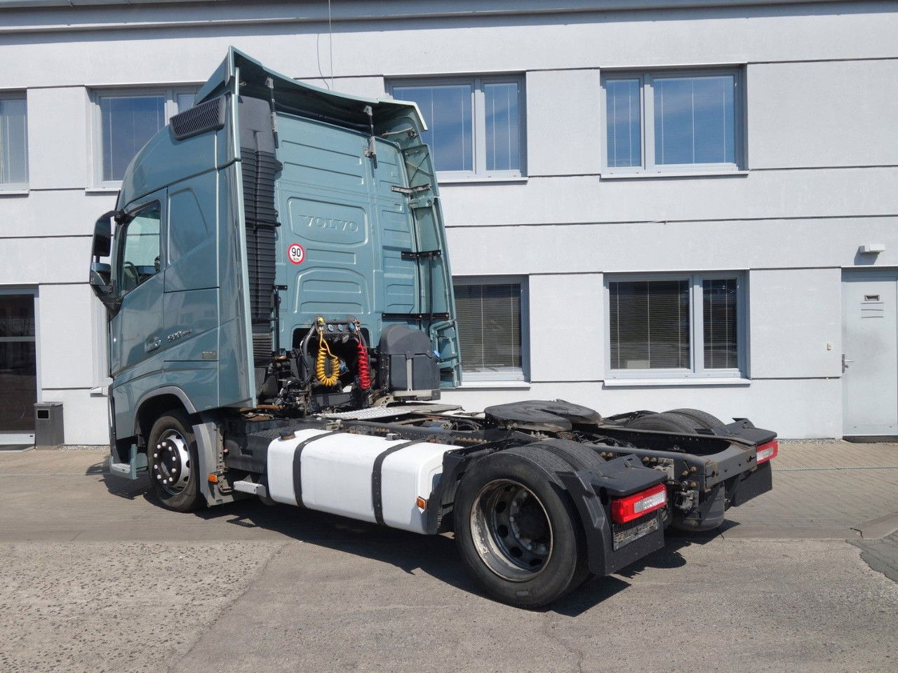 Volvo FH 500 LD - Влекач: снимка 4 Volvo FH 500 LD - Влекач: снимка 4