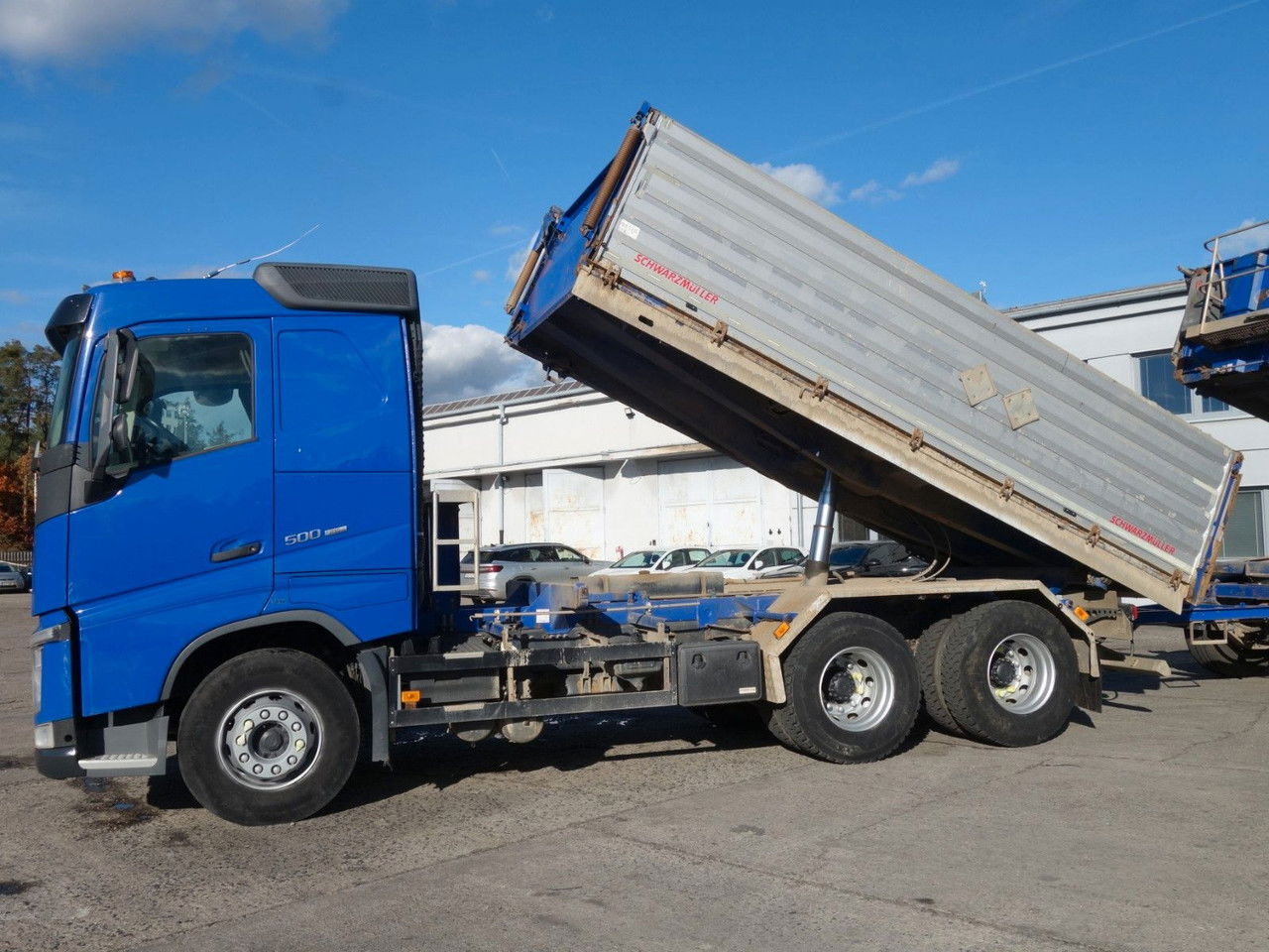Volvo FH 13.500 6x4 Dreiseitenkipper - Самосвал камион: снимка 2 Volvo FH 13.500 6x4 Dreiseitenkipper - Самосвал камион: снимка 2