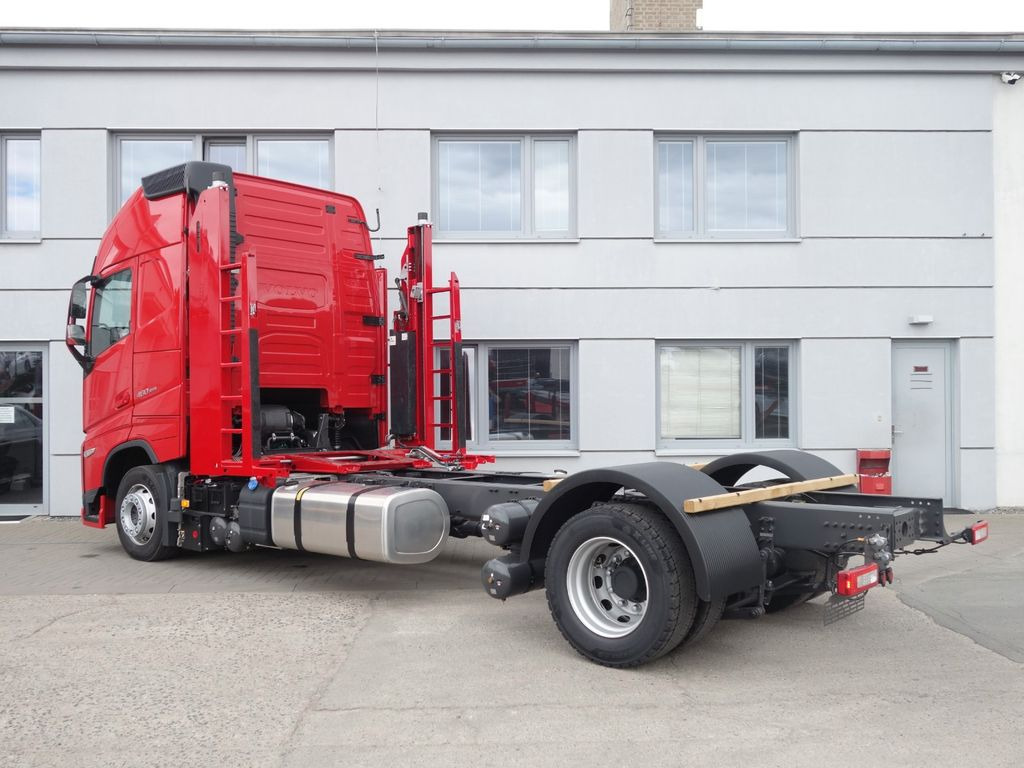 Volvo FH 13 XL 460 TC Neue fur Kassbohrer - Автовоз камион: снимка 4 Volvo FH 13 XL 460 TC Neue fur Kassbohrer - Автовоз камион: снимка 4