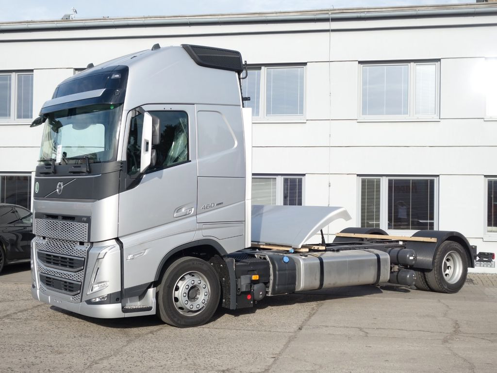 Volvo FH 13 XL 460 Turbo Compound Neue - Камион с брезент: снимка 3 Volvo FH 13 XL 460 Turbo Compound Neue - Камион с брезент: снимка 3