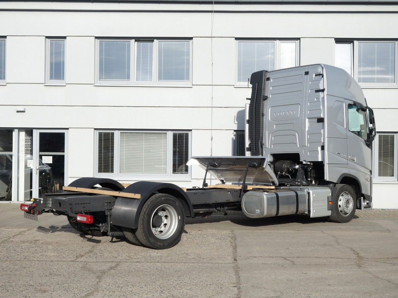 Volvo FH 13 XL 460 Turbo Compound Neue - Контейнеровоз/ Сменна каросерия камион: снимка 4 Volvo FH 13 XL 460 Turbo Compound Neue - Контейнеровоз/ Сменна каросерия камион: снимка 4