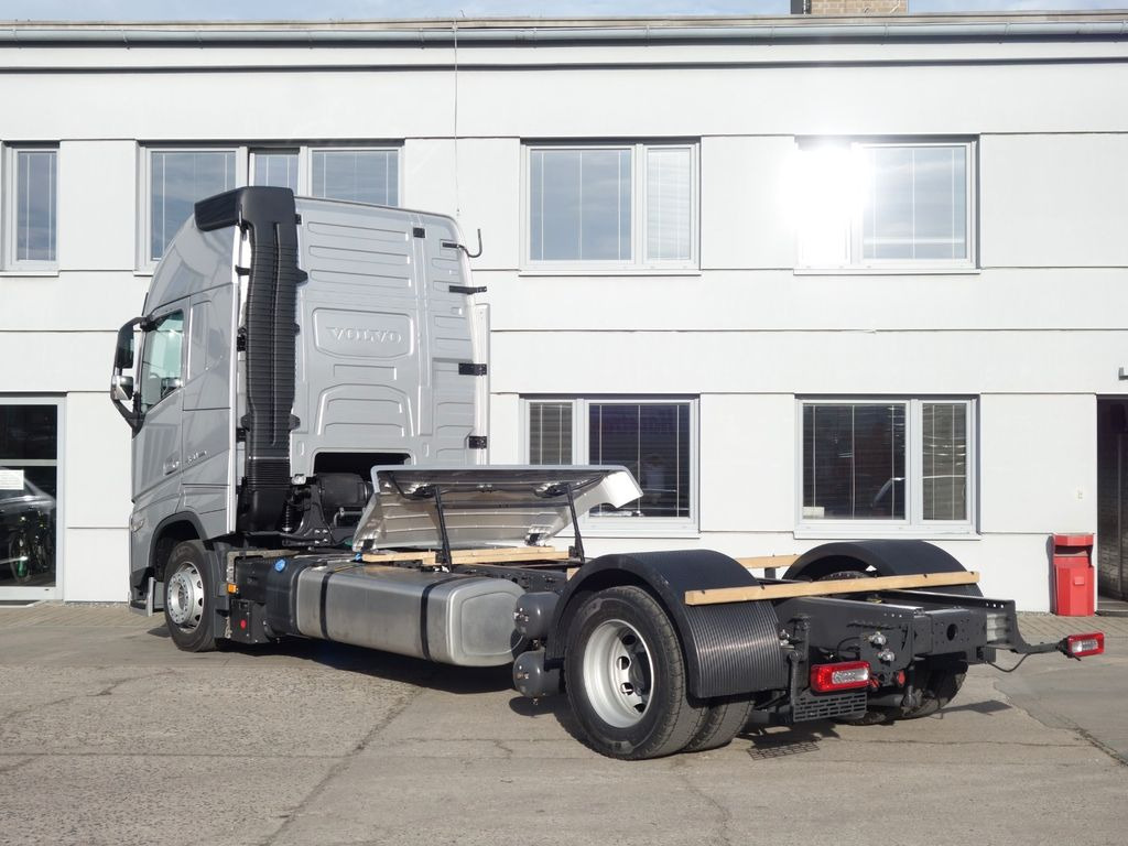 Volvo FH 13 XL 460 Turbo Compound Neue - Камион с брезент: снимка 5 Volvo FH 13 XL 460 Turbo Compound Neue - Камион с брезент: снимка 5