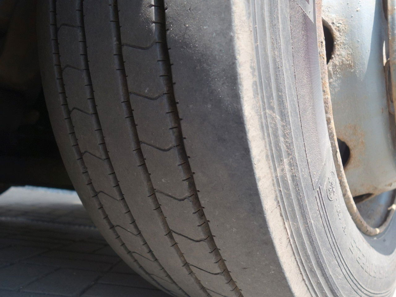 Камион с брезент Volvo FM 380 6x2 + Panav Anhänger: снимка 13