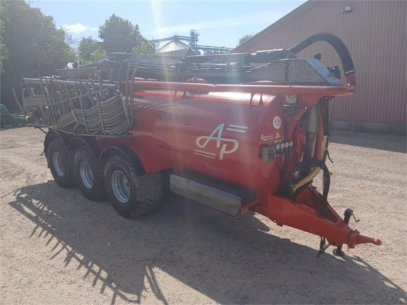 AP GV 25 m. 30 meter AP slangebom - Цистерна за течен тор: снимка 2 AP GV 25 m. 30 meter AP slangebom - Цистерна за течен тор: снимка 2