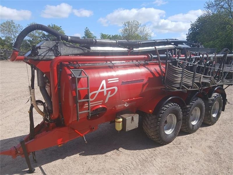 AP GV 25 m. 30 meter AP slangebom - Цистерна за течен тор: снимка 1 AP GV 25 m. 30 meter AP slangebom - Цистерна за течен тор: снимка 1
