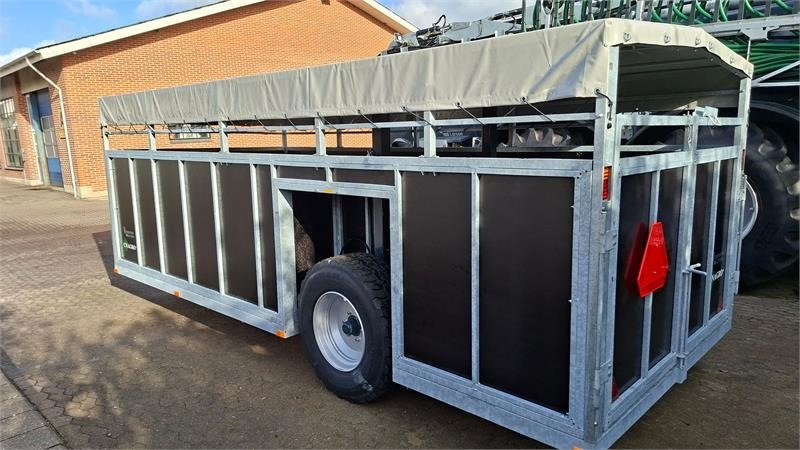 CN Agro Model D - За превоз на животни ремарке, Селскостопанско ремарке: снимка 2 CN Agro Model D - За превоз на животни ремарке, Селскостопанско ремарке: снимка 2