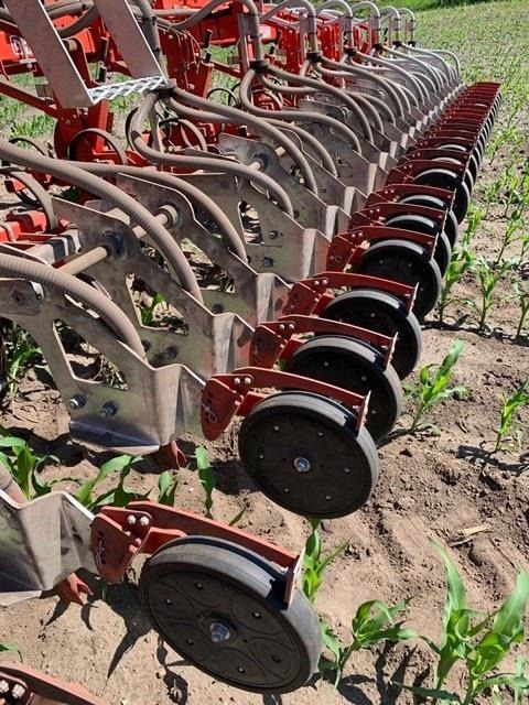 Gaspardo ***CropSeed*** Frøudstyr til radrenser - Оборудване след прибиране на реколтата: снимка 1 Gaspardo ***CropSeed*** Frøudstyr til radrenser - Оборудване след прибиране на реколтата: снимка 1