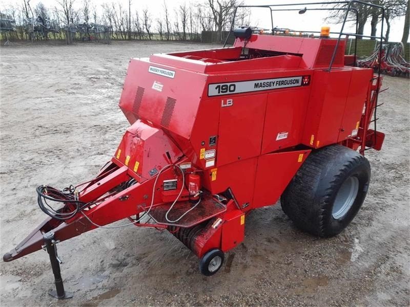 Massey Ferguson 190 - Сламопреса за квадратни бали: снимка 4 Massey Ferguson 190 - Сламопреса за квадратни бали: снимка 4
