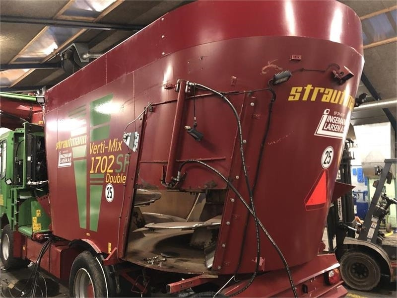Strautmann Verti-Mix SF1702 Selvkørende blander - Миксер-вагон: снимка 3 Strautmann Verti-Mix SF1702 Selvkørende blander - Миксер-вагон: снимка 3