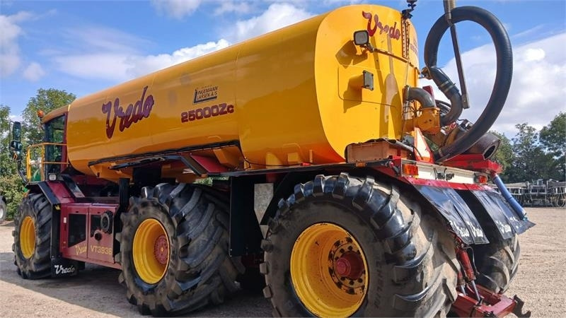 Цистерна за течен тор Vredo VT 3936: снимка 11 Цистерна за течен тор Vredo VT 3936: снимка 11