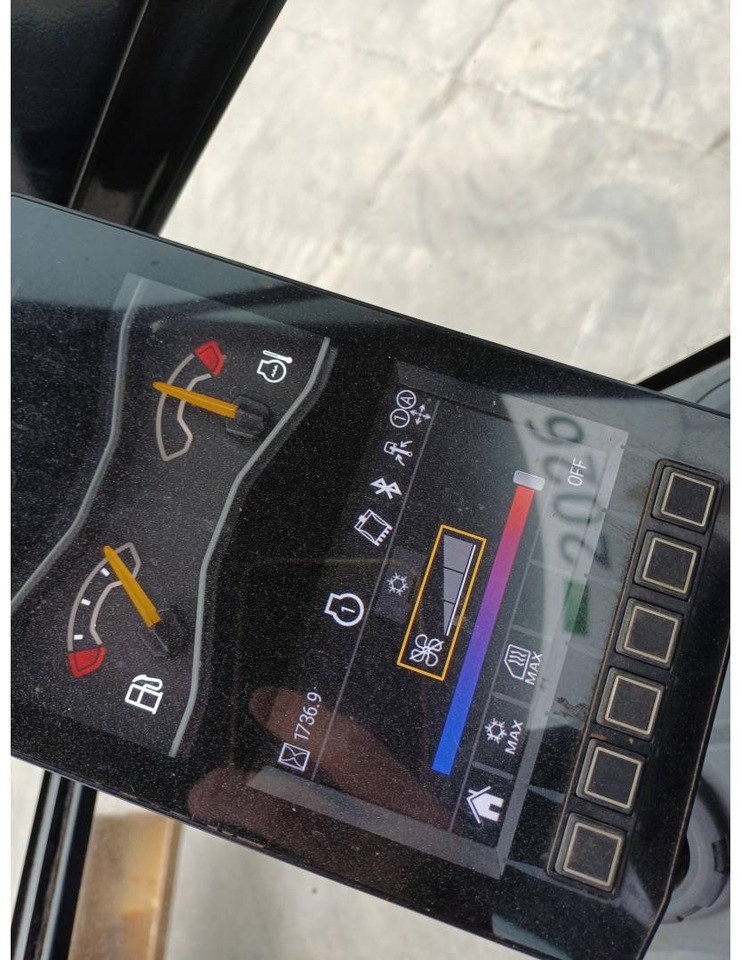 CAT 301.8-05 - Верижен багер: снимка 5 CAT 301.8-05 - Верижен багер: снимка 5