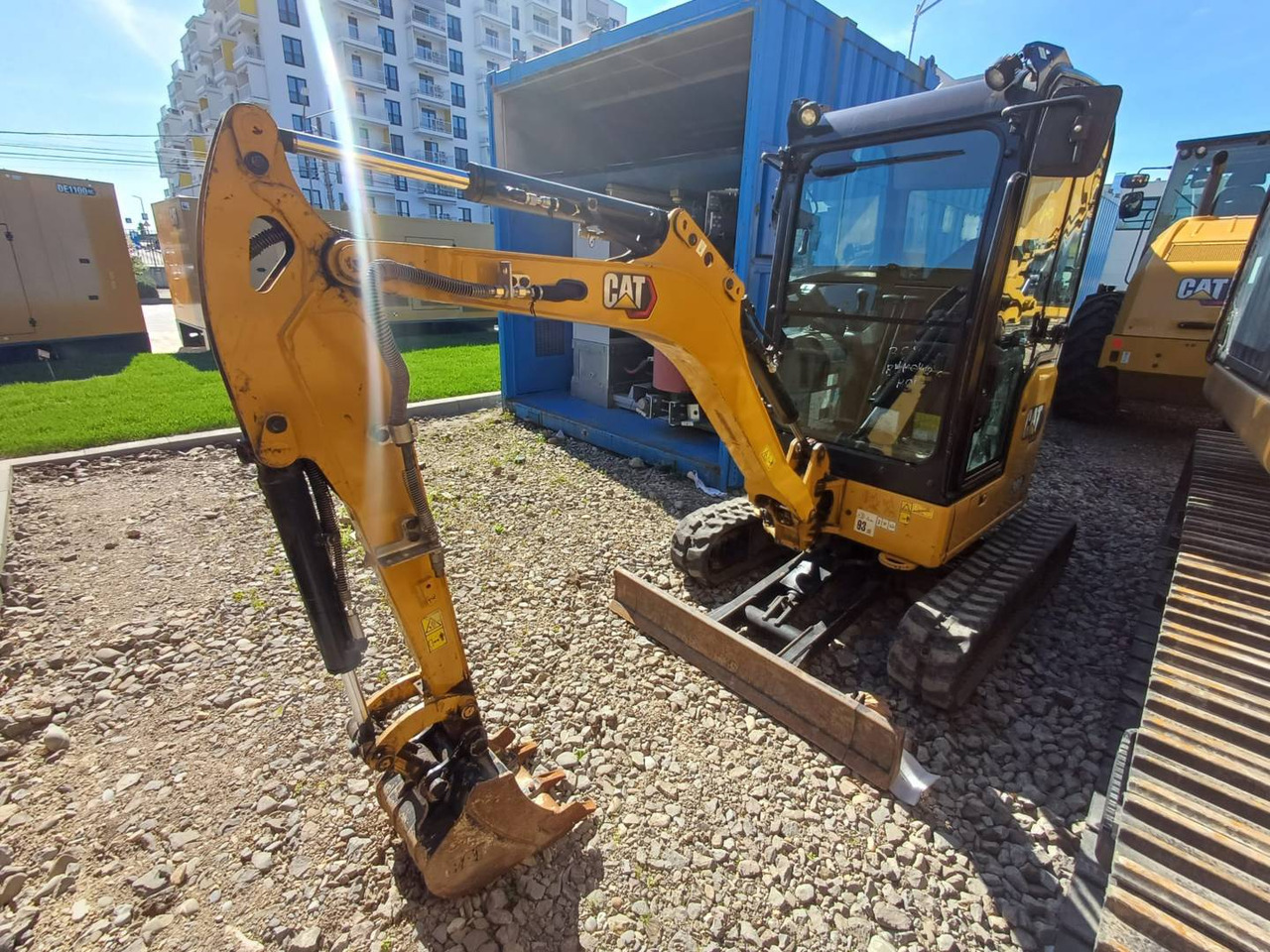 CAT 302-05CR - Верижен багер: снимка 1 CAT 302-05CR - Верижен багер: снимка 1