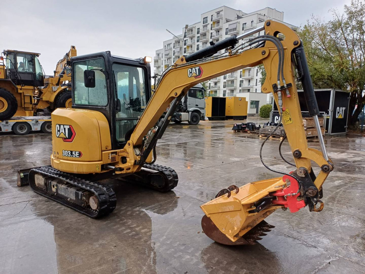 CAT 303.5ECR - Верижен багер: снимка 2 CAT 303.5ECR - Верижен багер: снимка 2