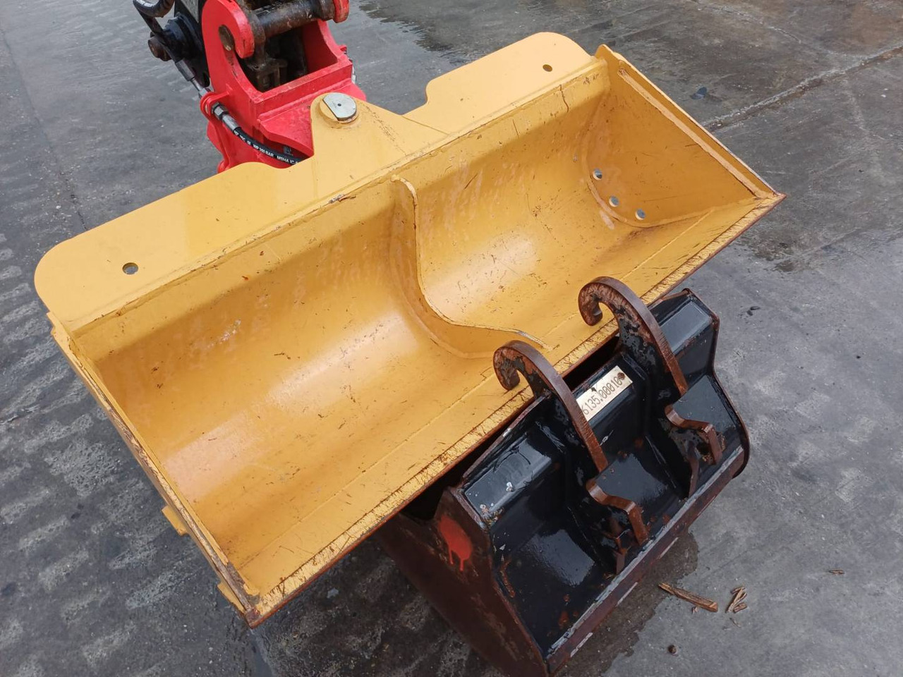 Верижен багер CAT 303.5ECR: снимка 8