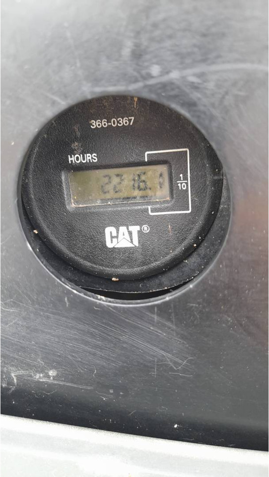 CAT 305E2CR - Верижен багер: снимка 5 CAT 305E2CR - Верижен багер: снимка 5