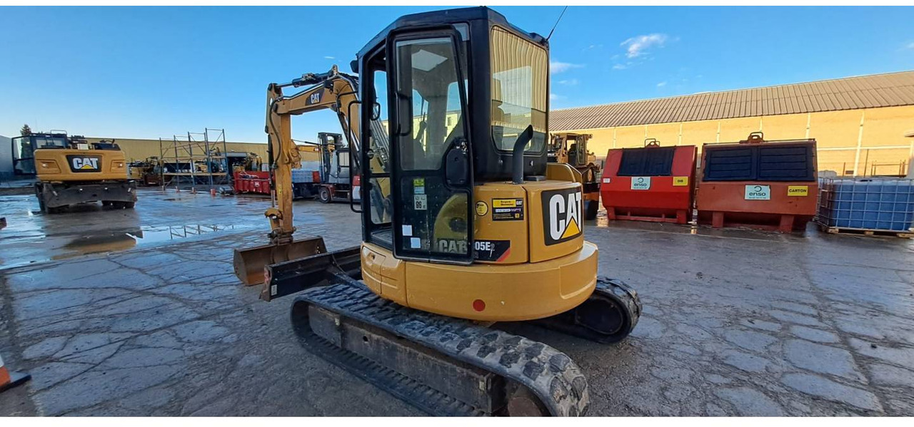 CAT 305E2CR - Верижен багер: снимка 4 CAT 305E2CR - Верижен багер: снимка 4