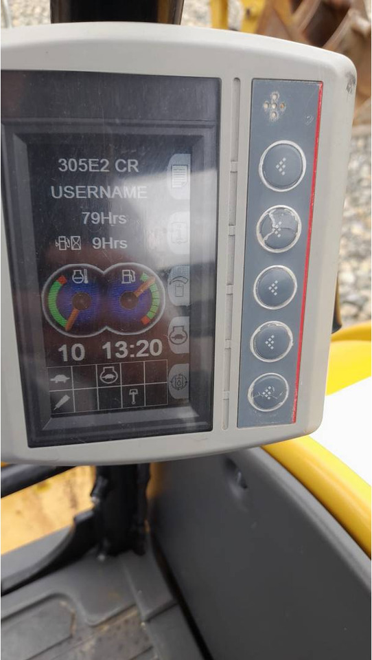 CAT 305E2CR - Верижен багер: снимка 5 CAT 305E2CR - Верижен багер: снимка 5
