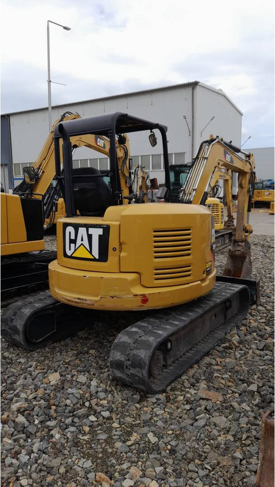 CAT 305E2CR - Верижен багер: снимка 3 CAT 305E2CR - Верижен багер: снимка 3