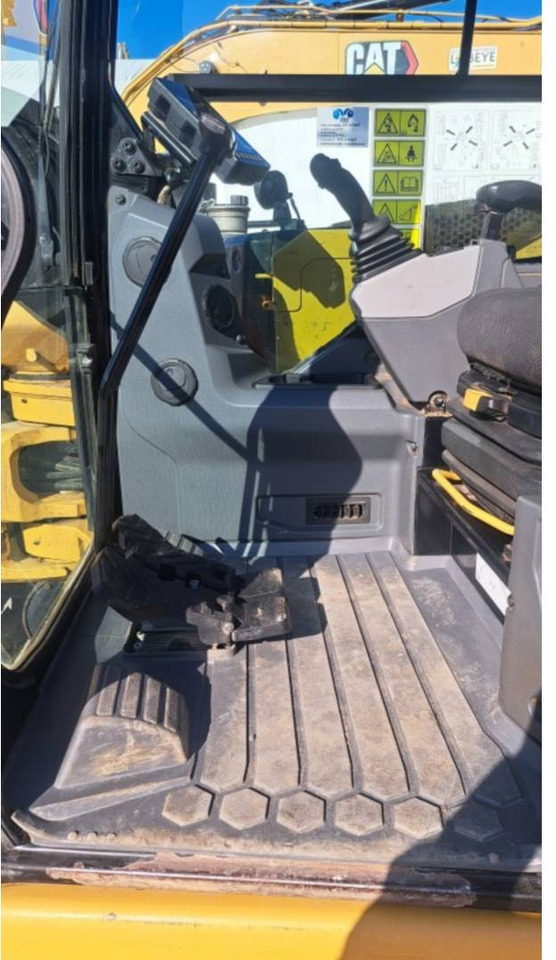 Верижен багер CAT 308-07CR: снимка 21