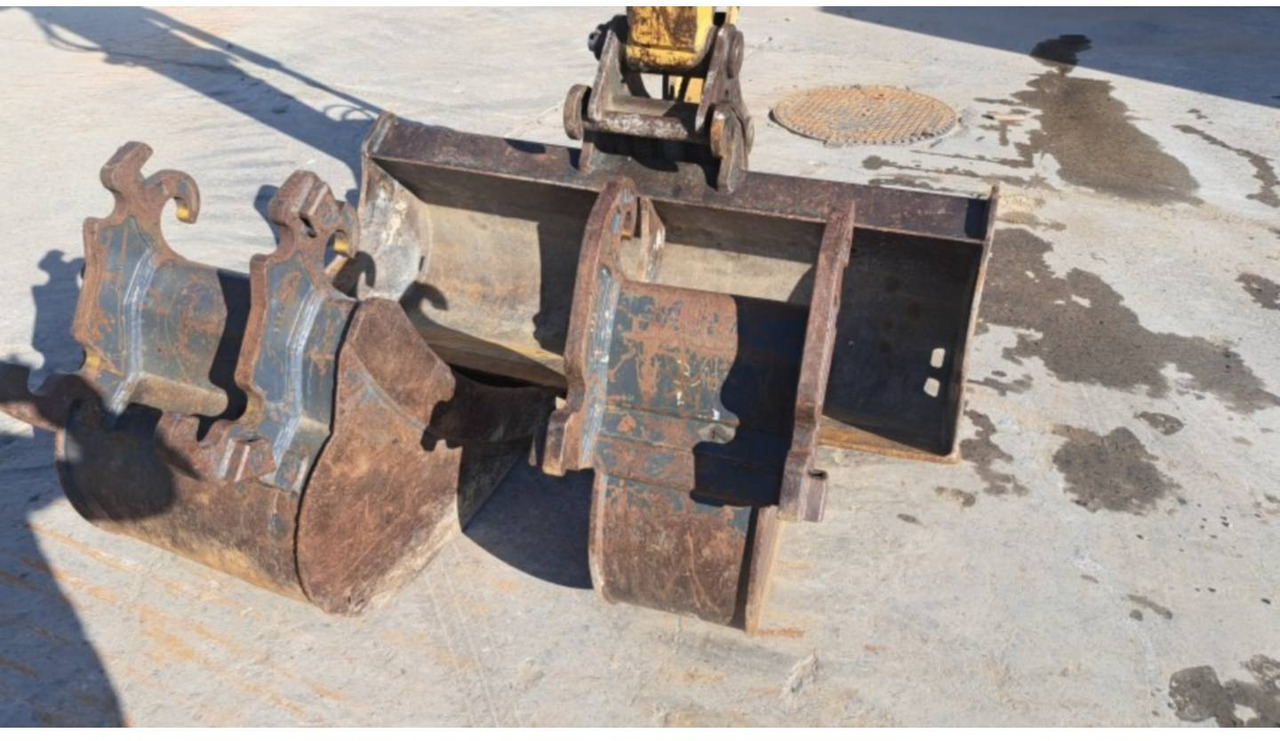 Верижен багер CAT 308-07CR: снимка 11