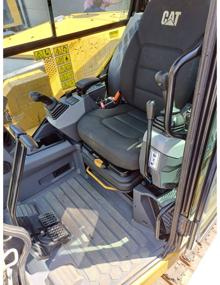 Верижен багер CAT 308-07CR: снимка 25