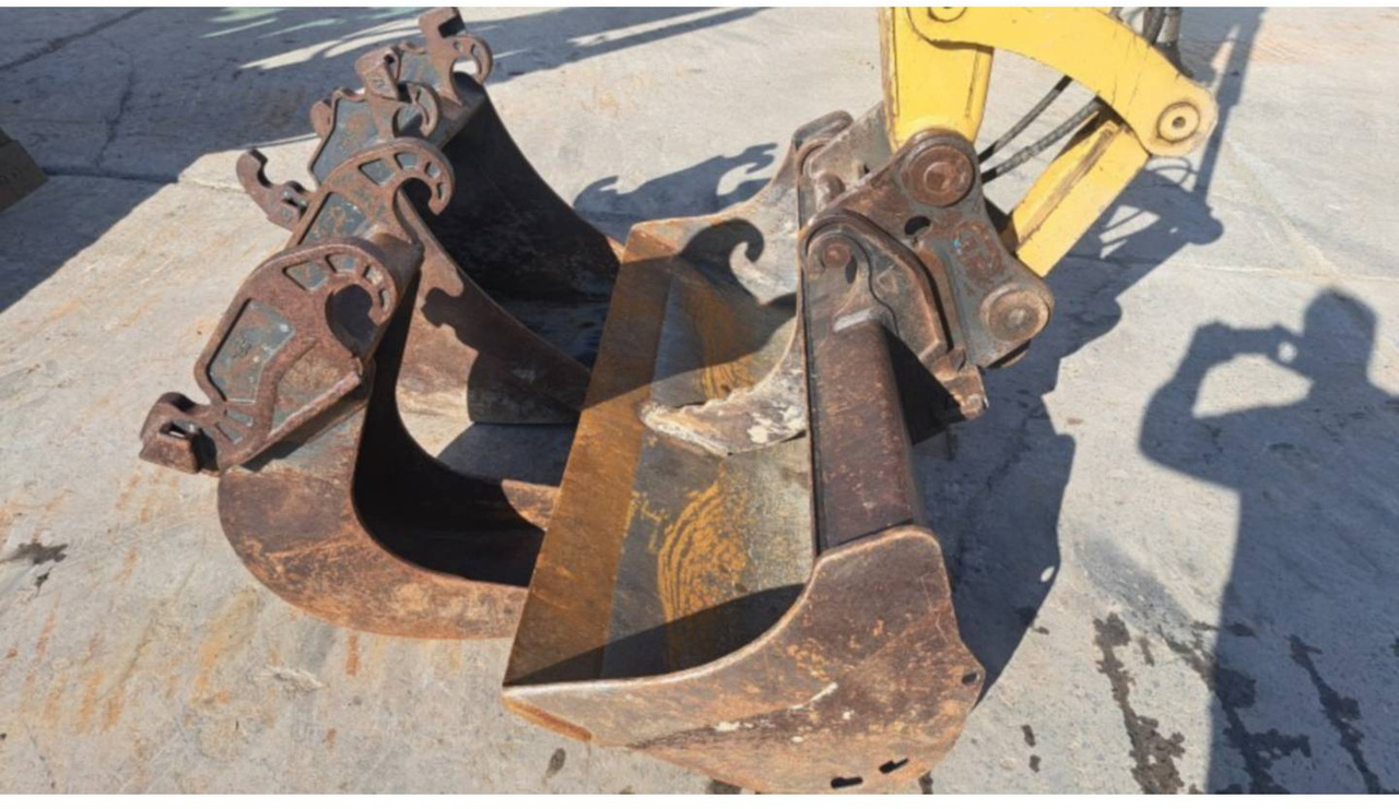 Верижен багер CAT 308-07CR: снимка 10