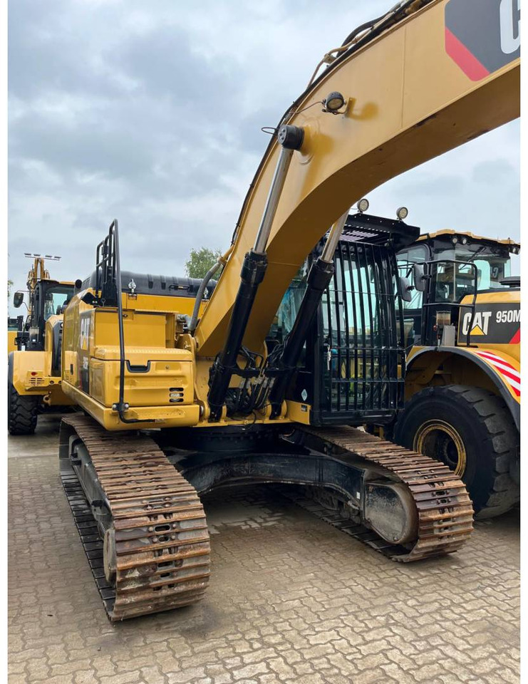 CAT 326FLN - Верижен багер: снимка 2 CAT 326FLN - Верижен багер: снимка 2