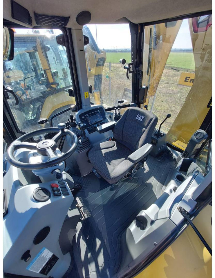 CAT 428-07 - Багер-товарач: снимка 4 CAT 428-07 - Багер-товарач: снимка 4