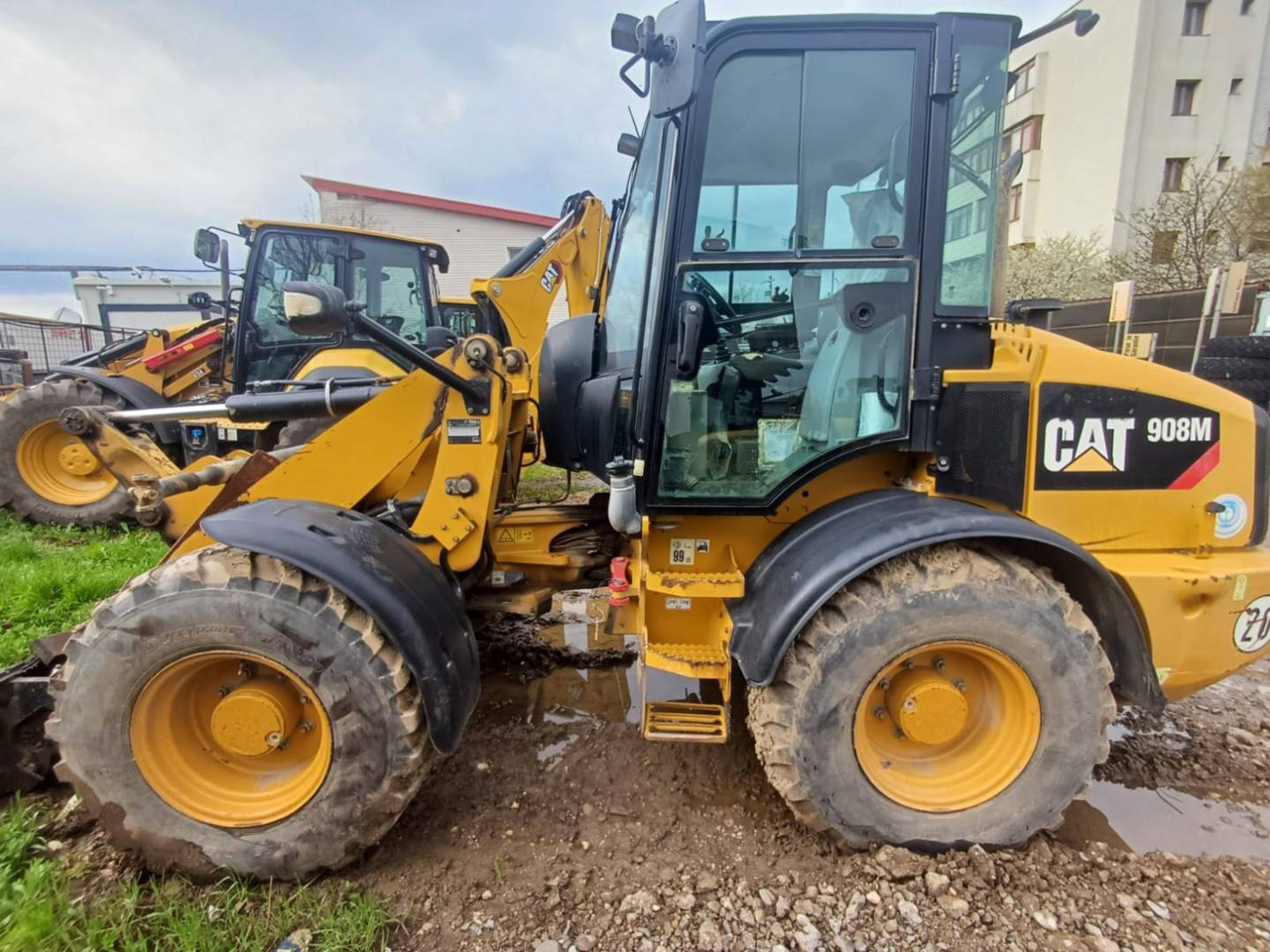 CAT 908M - Колесен товарач: снимка 5 CAT 908M - Колесен товарач: снимка 5