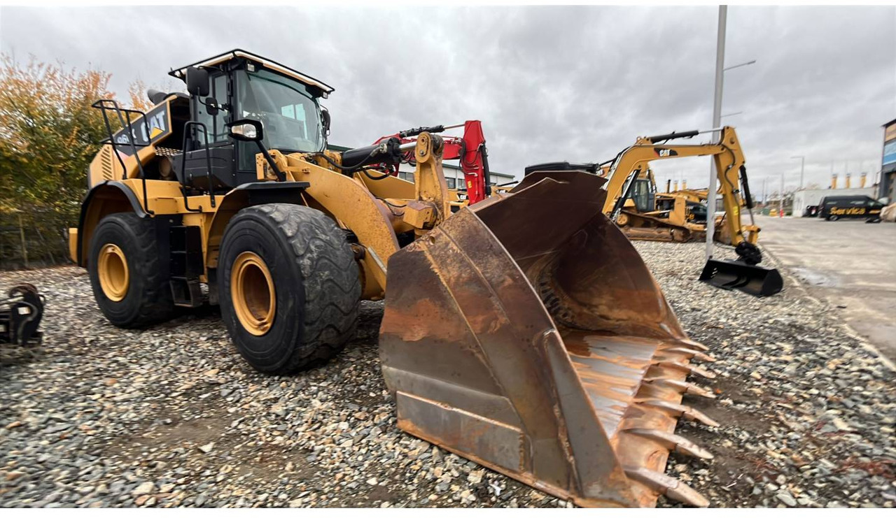 CAT 966KXE - Колесен товарач: снимка 2 CAT 966KXE - Колесен товарач: снимка 2