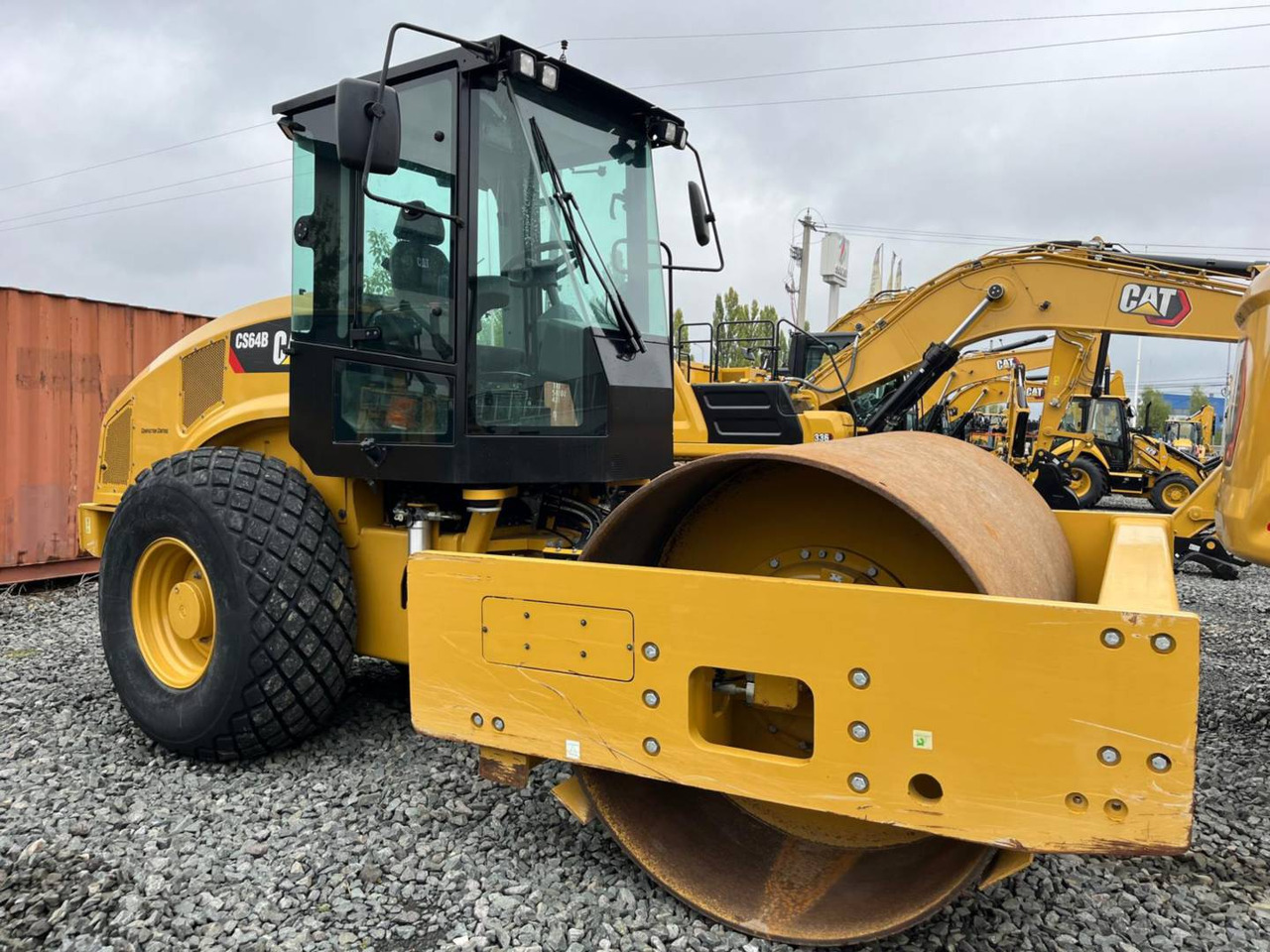 CAT CS64B - Компактор: снимка 2 CAT CS64B - Компактор: снимка 2